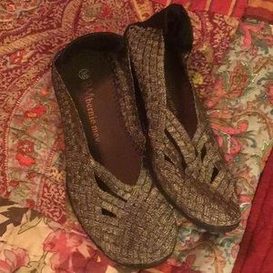 Bernie Meg bronze flats